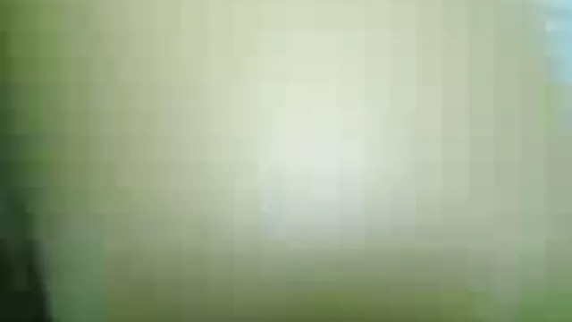 ファリスは猫にひどい乳首爆撃を持って興奮しています 動画 女性 無料