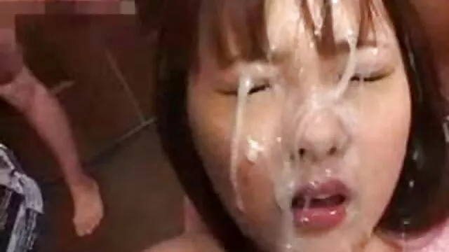 甘く情熱的なニワトリのトップレスのための 女の子 の ため の エッチ な 動画