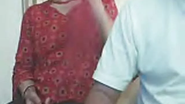 参加して、犬の顔を埋める 女の子 の ため av