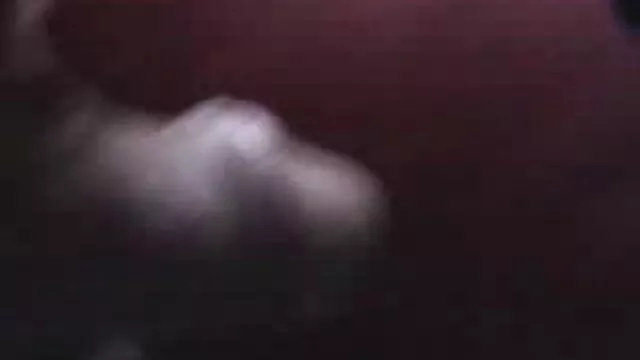 ロシアのゴムバンドで穴を貫通 女の子 の ため の エッチ 動画