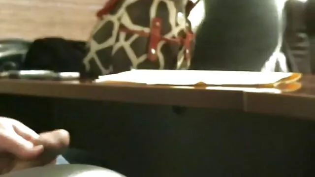 男性の金髪を取る二つのペアのお尻 無料 アダルト 女の子
