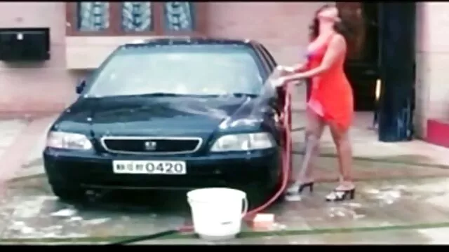 ポルノ映画ドイツの車の整備士と女の子 無料 エッチ 女の子